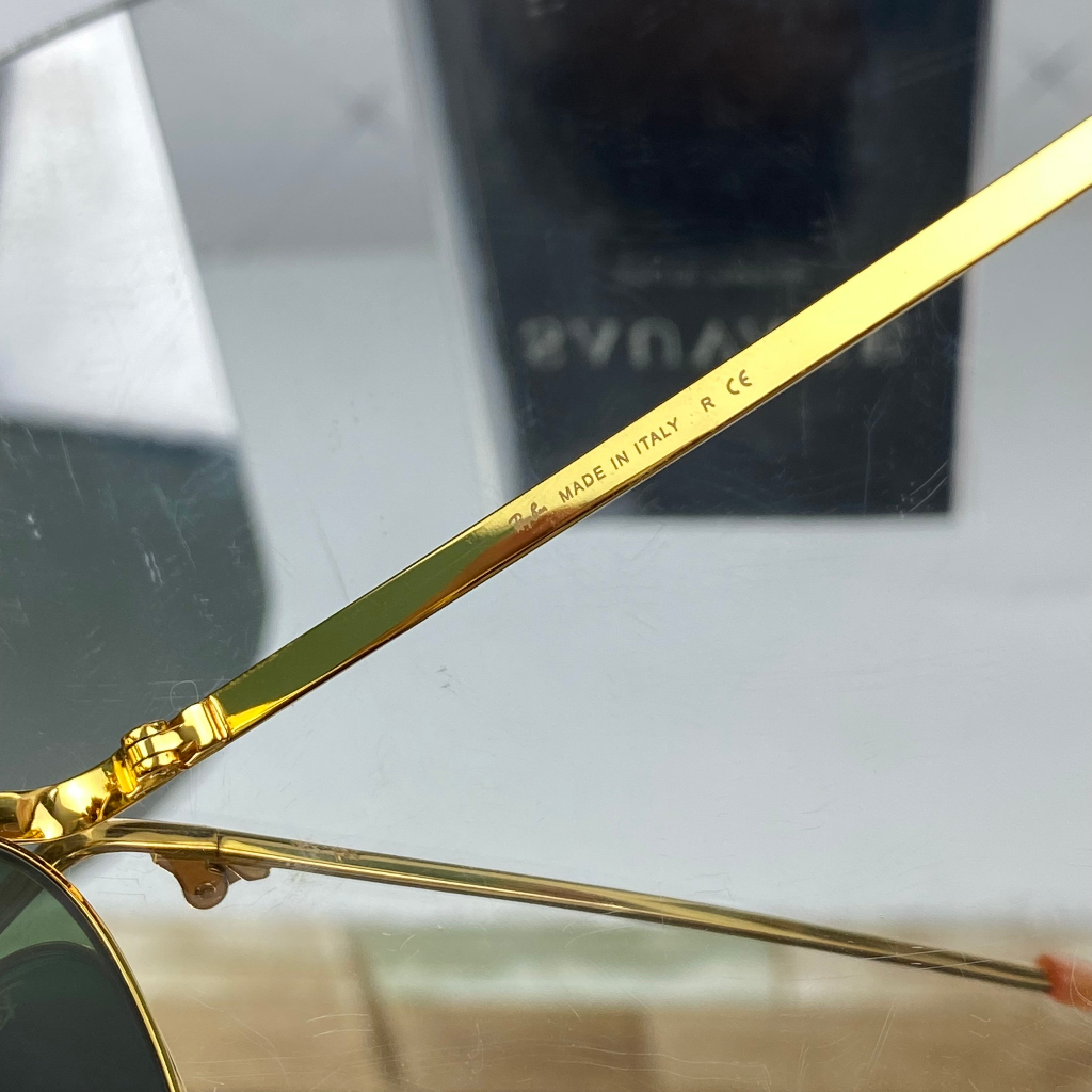 Kính Rayban quả trứng xanh rau muống