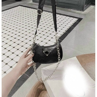 Túi đeo chéo mini hình tag tam giác sắt