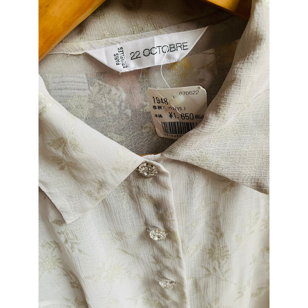 Áo sơ mi voan vintage có họa tiết kim tuyến 22 OCTOBRE