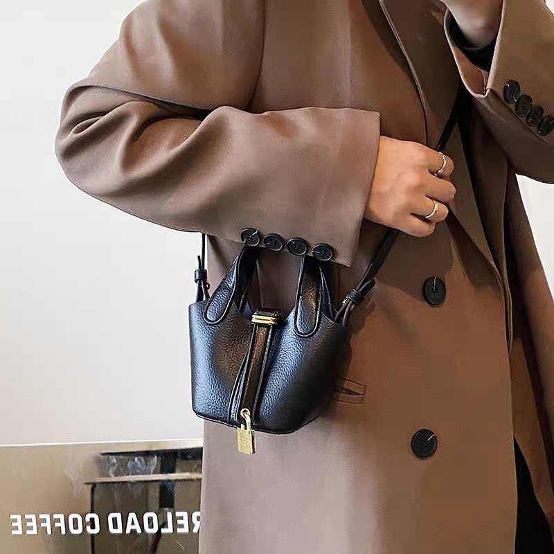 Túi mini đeo chéo có quai xách cầm tay DiDiBag