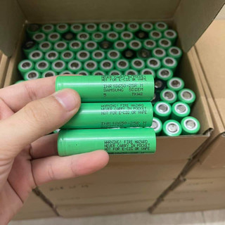 Cell pin samsung 18650 - 25r dòng xả 25a tức thời 35a , tháo khối hàng new 90%