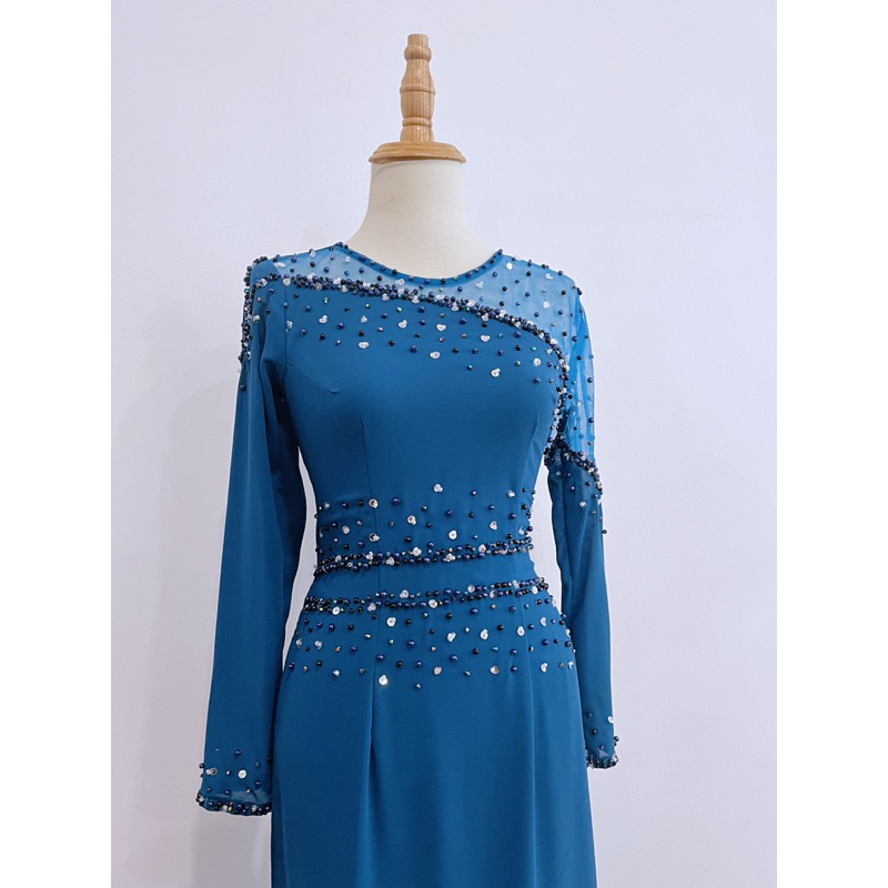 Áo dài bà sui đính kết cách điệu