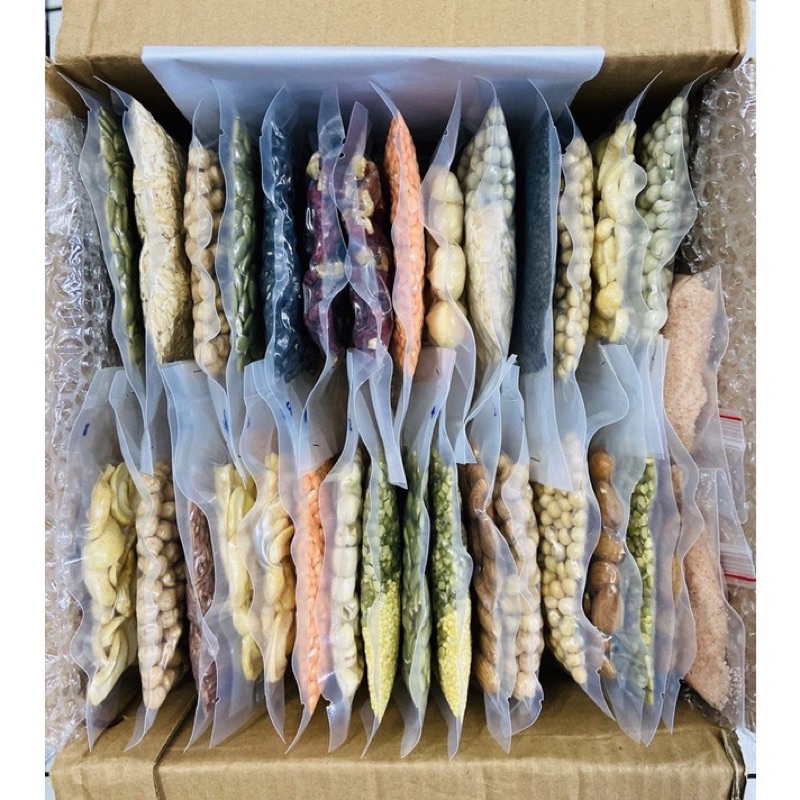 Ngũ cốc nấu sữa hạnh nhân, óc chó, hạt sen, mè đen