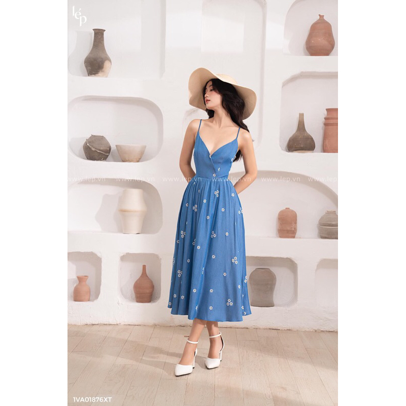 Thanh lý đầm Lep hở lưng, size S