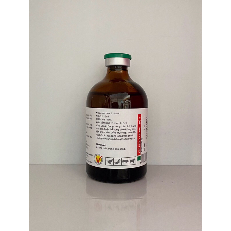 Vitamin C-2000 100ml bổ sung vitamin dùng cho trâu, bò, ngựa,..