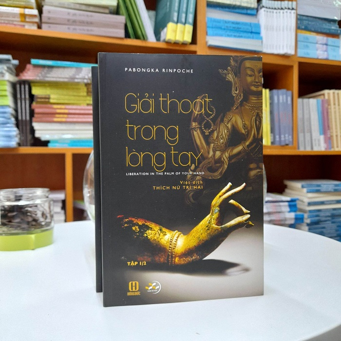 Sách - GIải Thoát Trong Lòng Tay