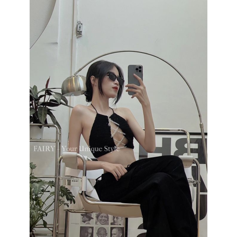 Áo croptop len đan xích