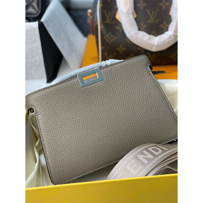 Túi tay cầm mini Fen Peekaboo ISeeU XCross