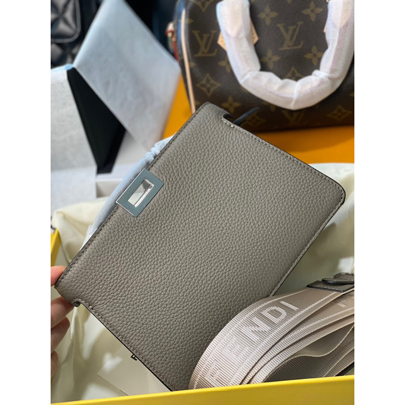 Túi tay cầm mini Fen Peekaboo ISeeU XCross