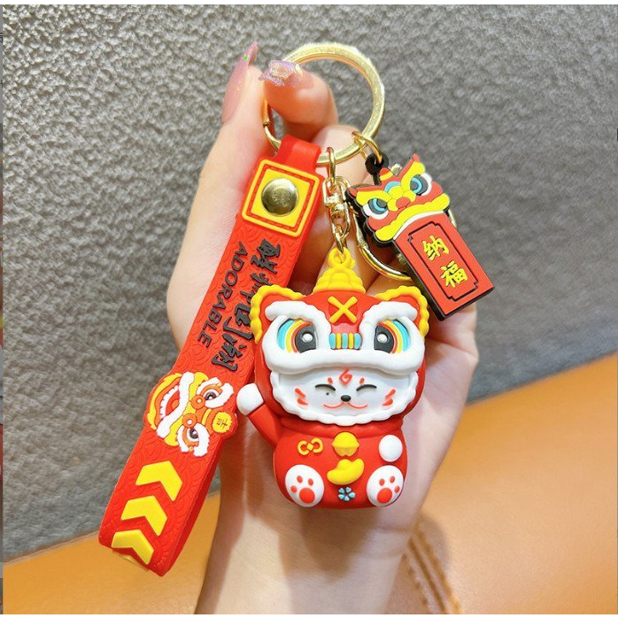 Móc Khóa Mèo Đội Lân Kèm Dây Và Tag Móc Khoá Mèo Thần Tài Mang Lại May Mắn