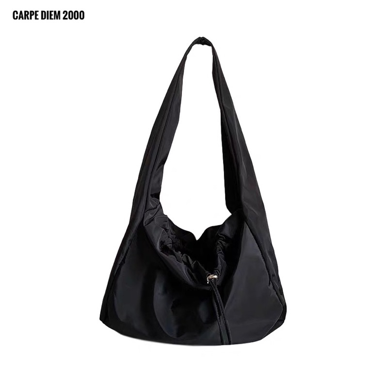 Nomad Bag - CÓ SẴN Túi đeo chéo vải gió nylon màu đen size to tiện lợi và thời trang
