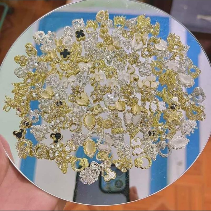 .set charm nail 100v 100k