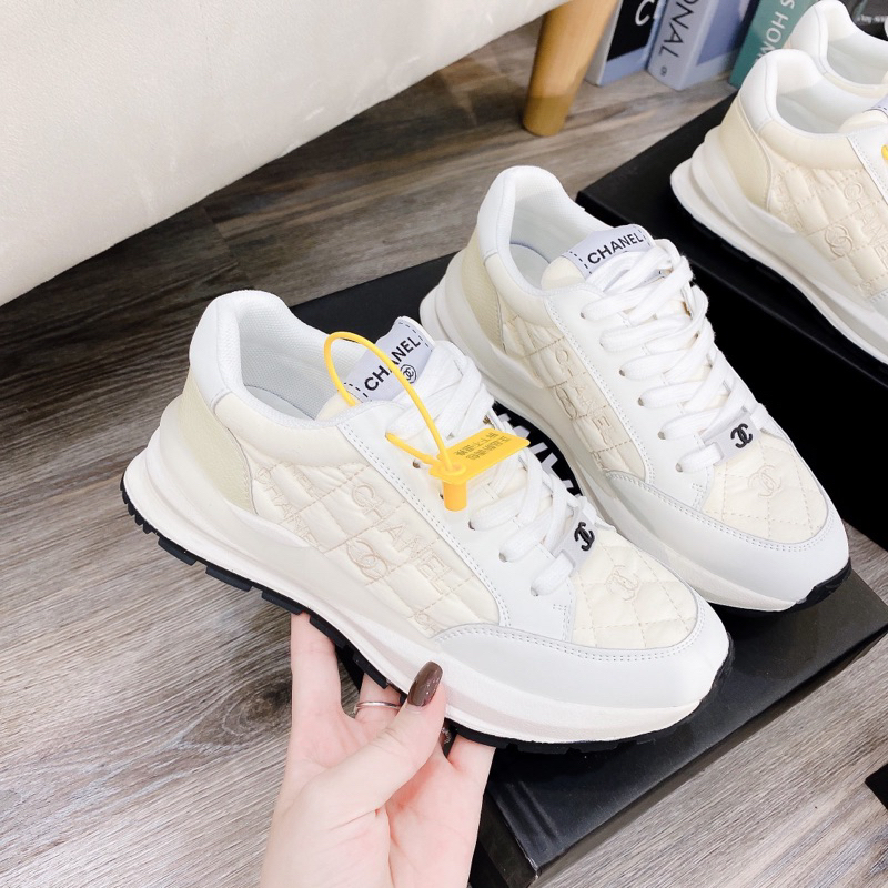 Giày Thể Thao Chnel Đế Bằng Thêu Nổi Hàng Fullbox - CERIHOUSE