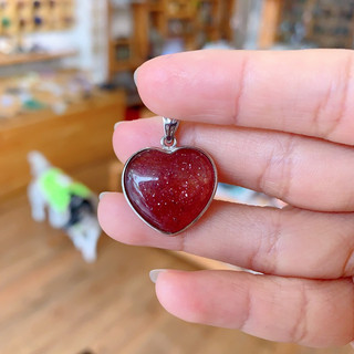 Mặt dây chuyền đá Strawberry Quartz