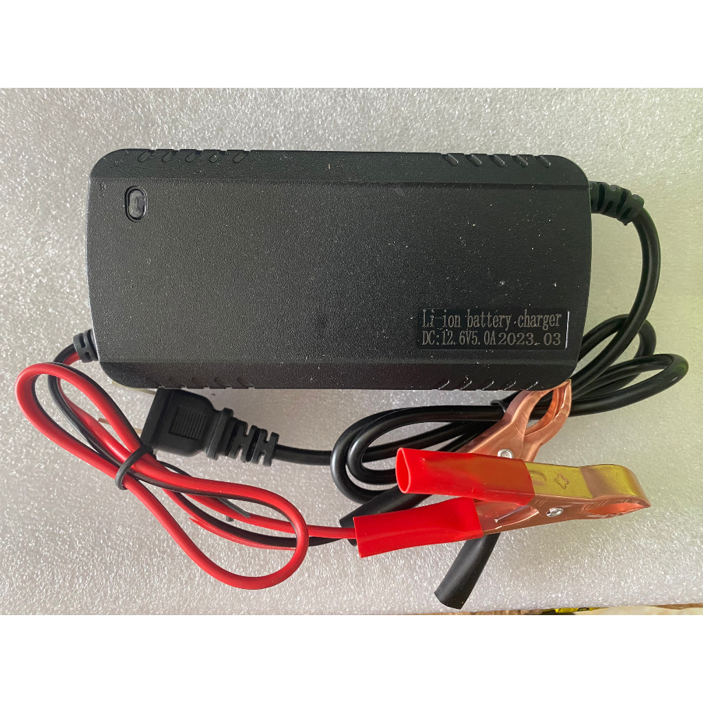 Sạc pin lithium ion 12,6V-5A