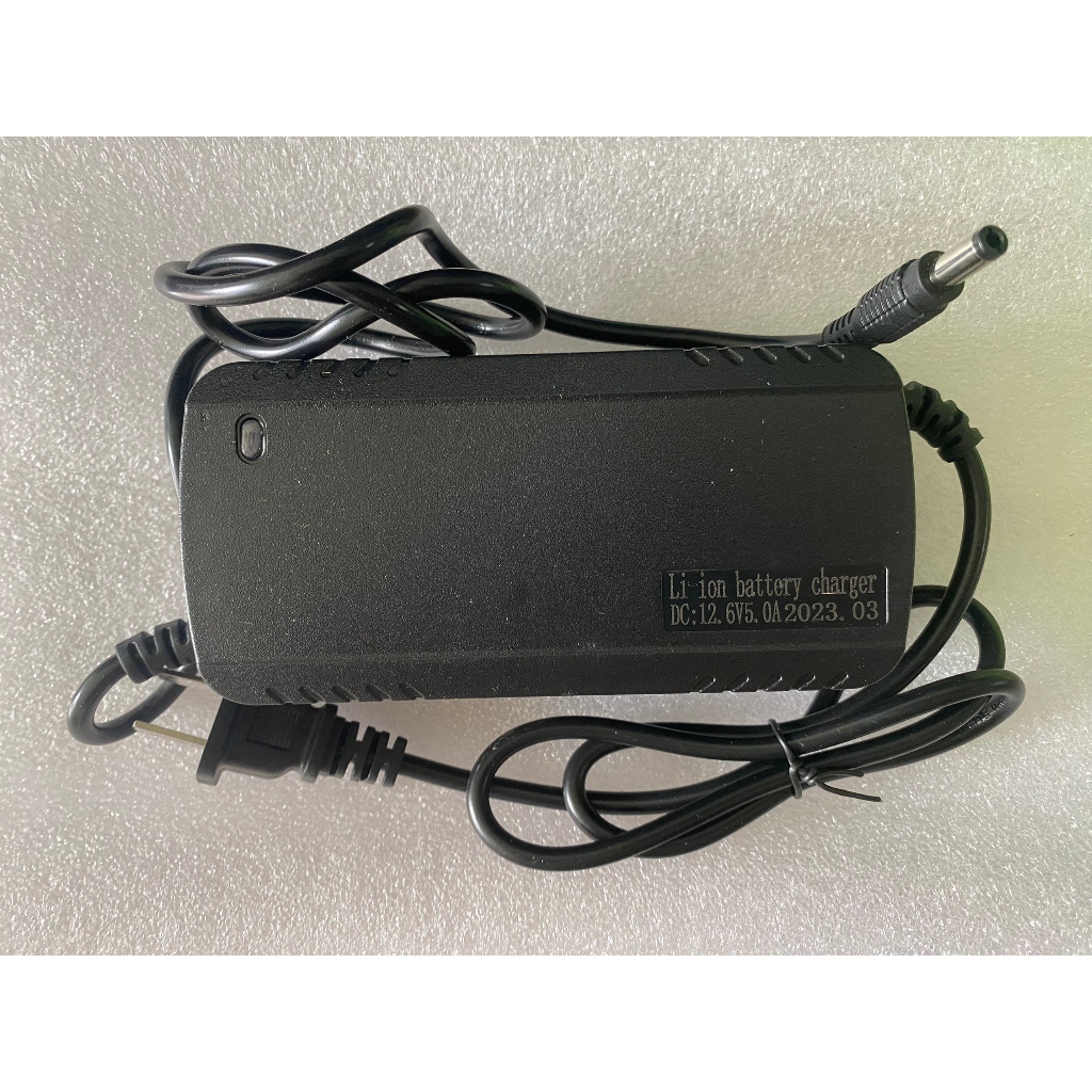 Sạc pin lithium ion 12,6V-5A