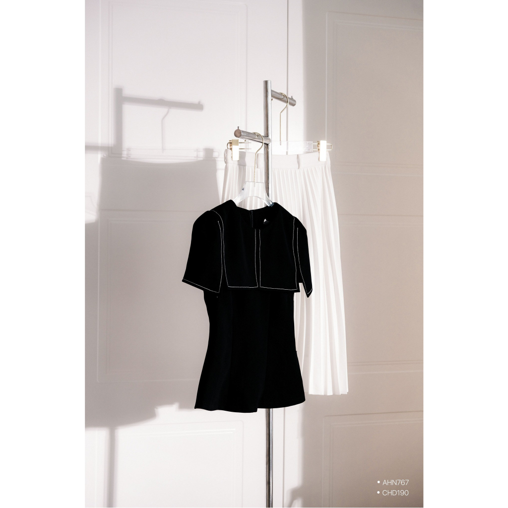 Áo nữ công sở sang trọng phối đáp ngực chất liệu tuyết mưa cao cấp Tiin Store - AHN767