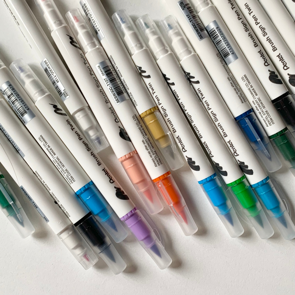 Bút viết thư pháp calligraphy Pentel Brush Sign Pen Twin 30 màu