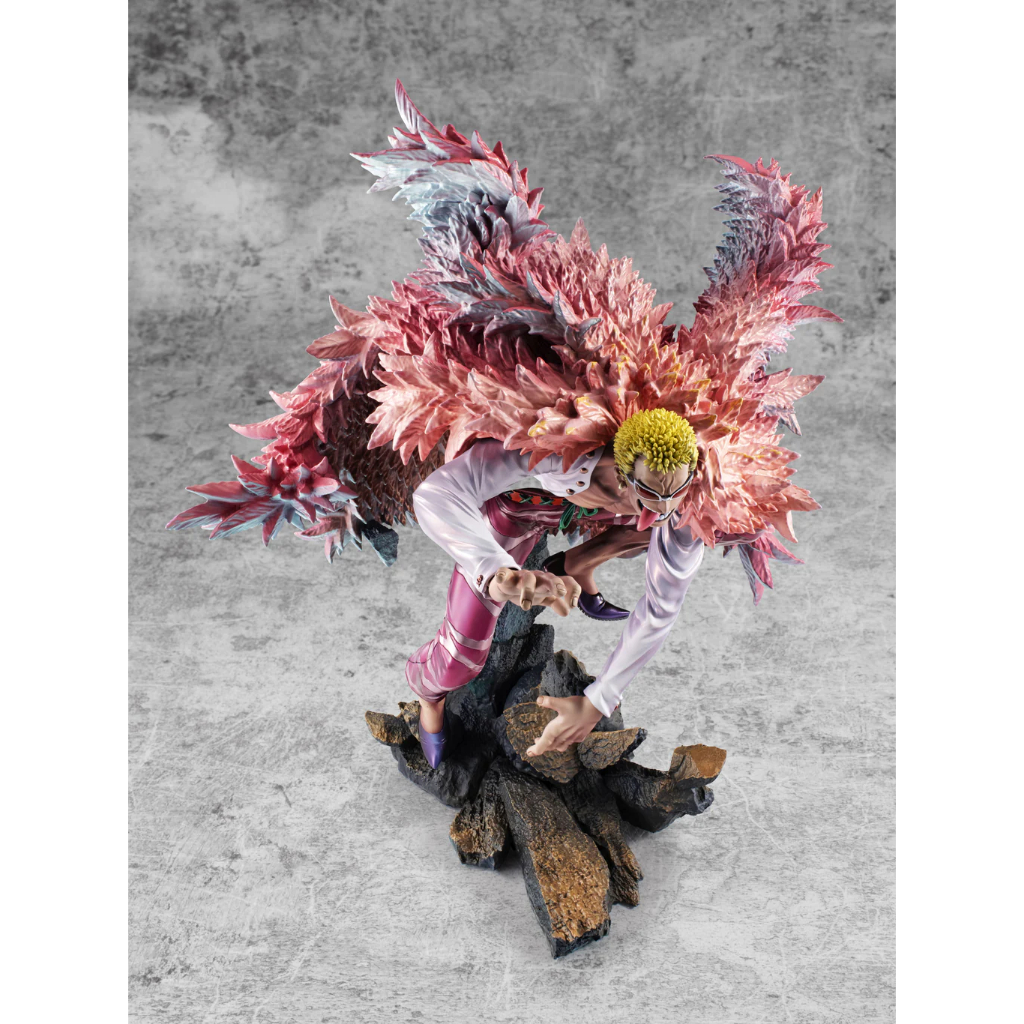 Mô Hình Donquixote Doflamingo - Portrait Of Pirates One Piece "SA-MAXIMUM"