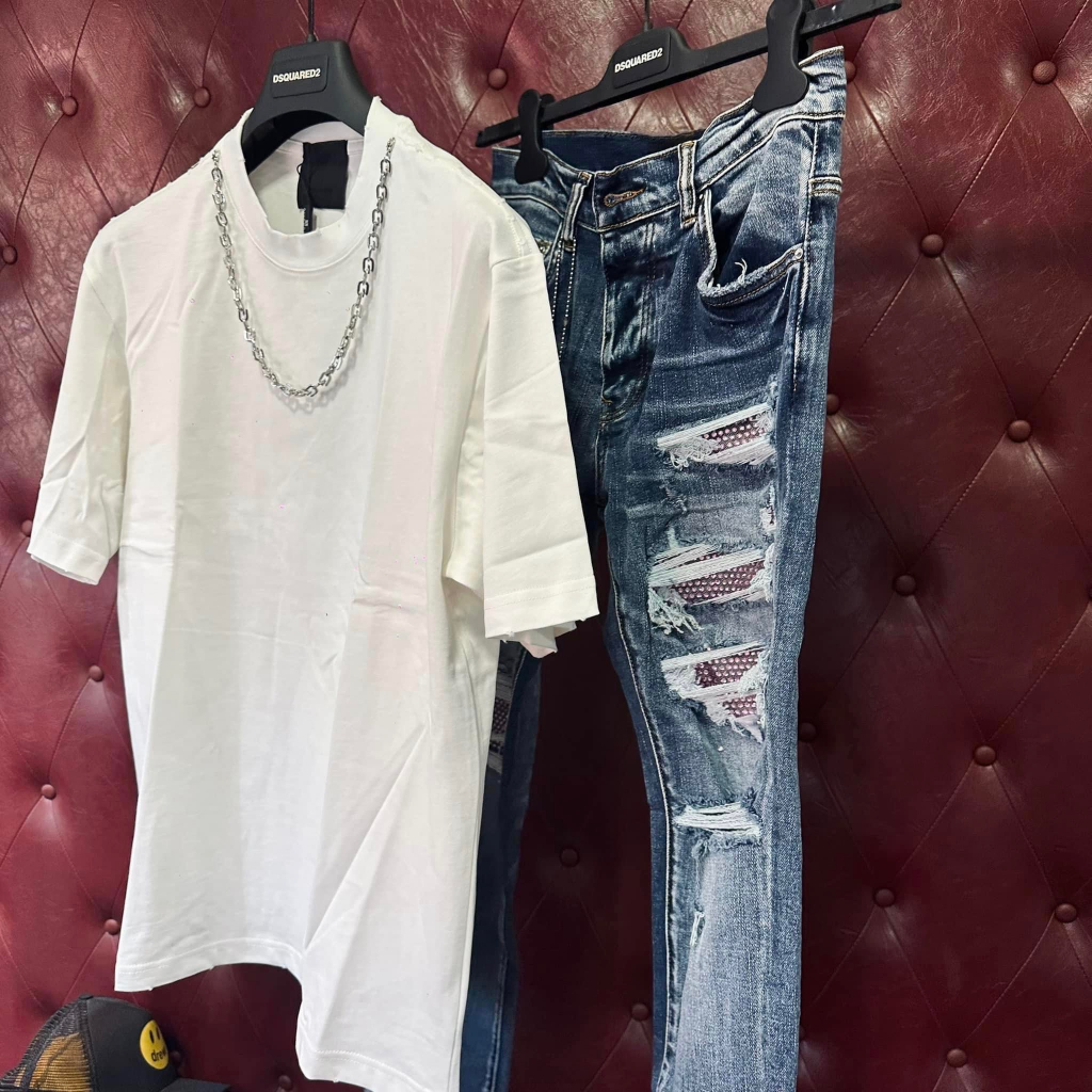 Áo T-shirt Givenchy trơn cổ phối xích LA on web