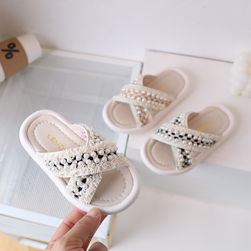 Dép lê quai chéo đính ngọc cực xinh cho bé gái