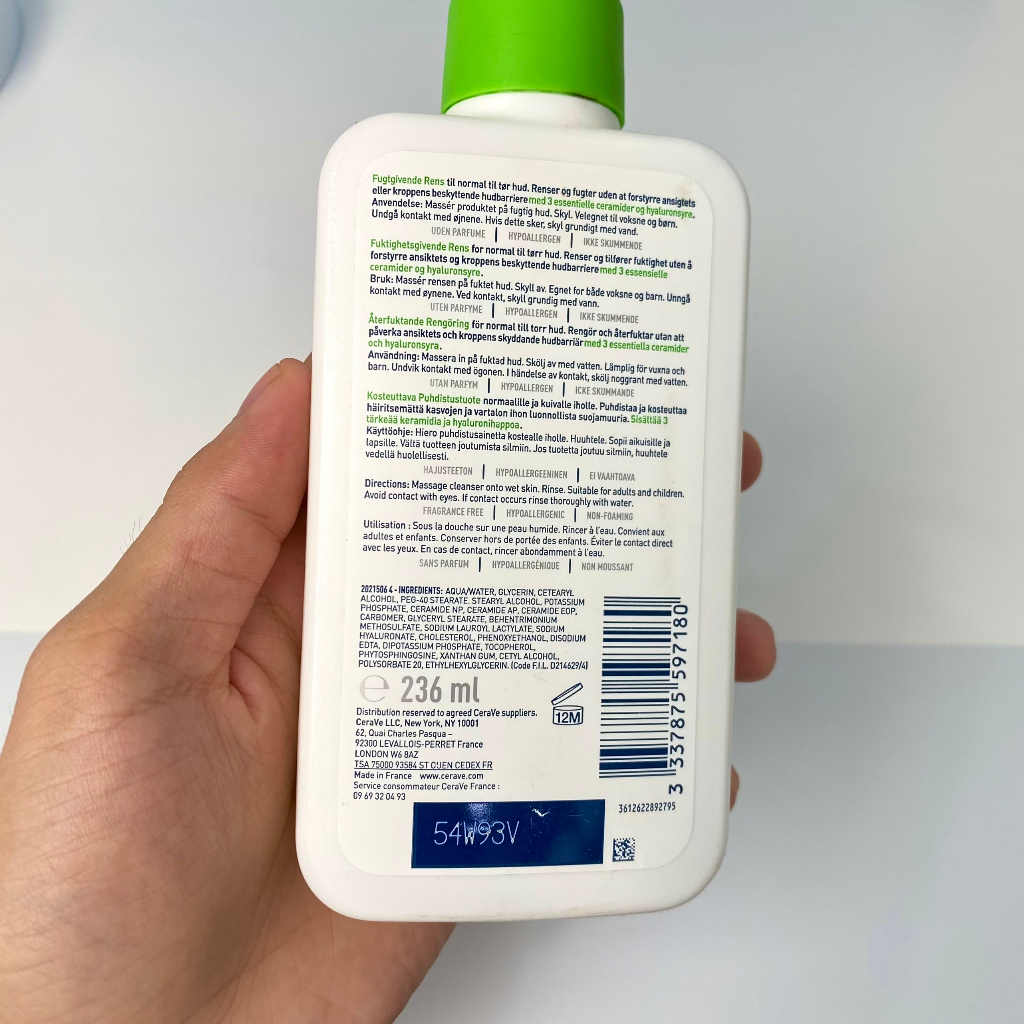 Sữa rửa mặt CERAVE sạch sâu cho da dầu, da dầu mụn, da nhạy cảm dung tích 236ml