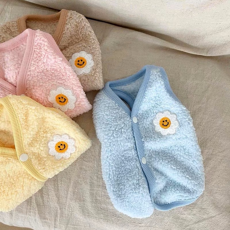 Áo ghi lê thêu hoa mỉm cười dành cho chó mèo