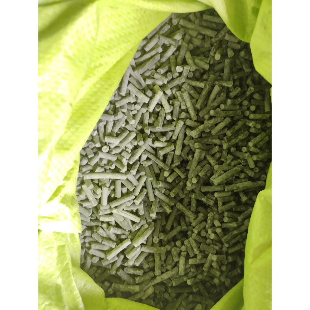 Than hoạt tính viên ép loại 1 bao 25kg .