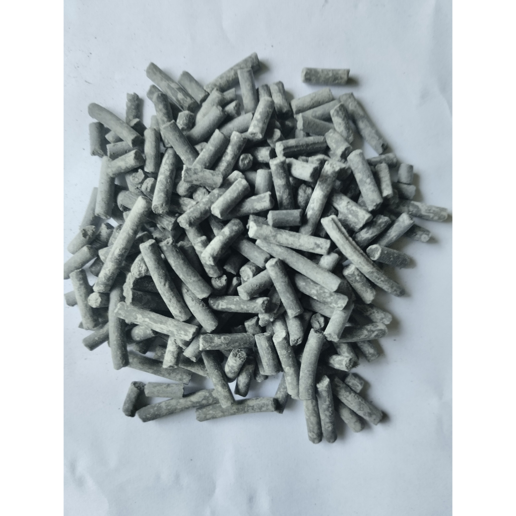 Than hoạt tính viên ép loại 1 bao 25kg .