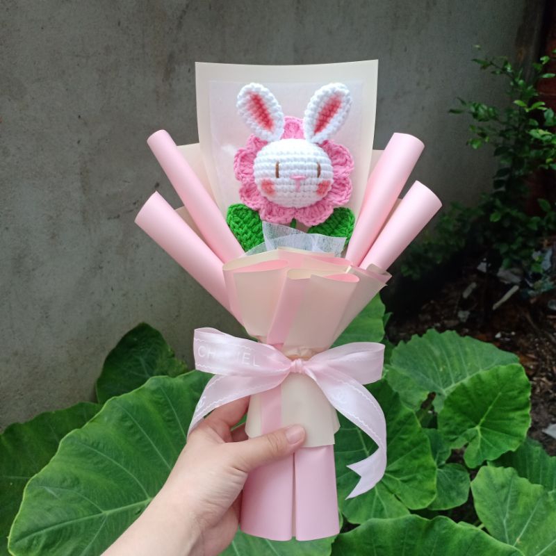 Bó Hoa Bé Thỏ Bằng Len Handmade Làm Quà Tặng