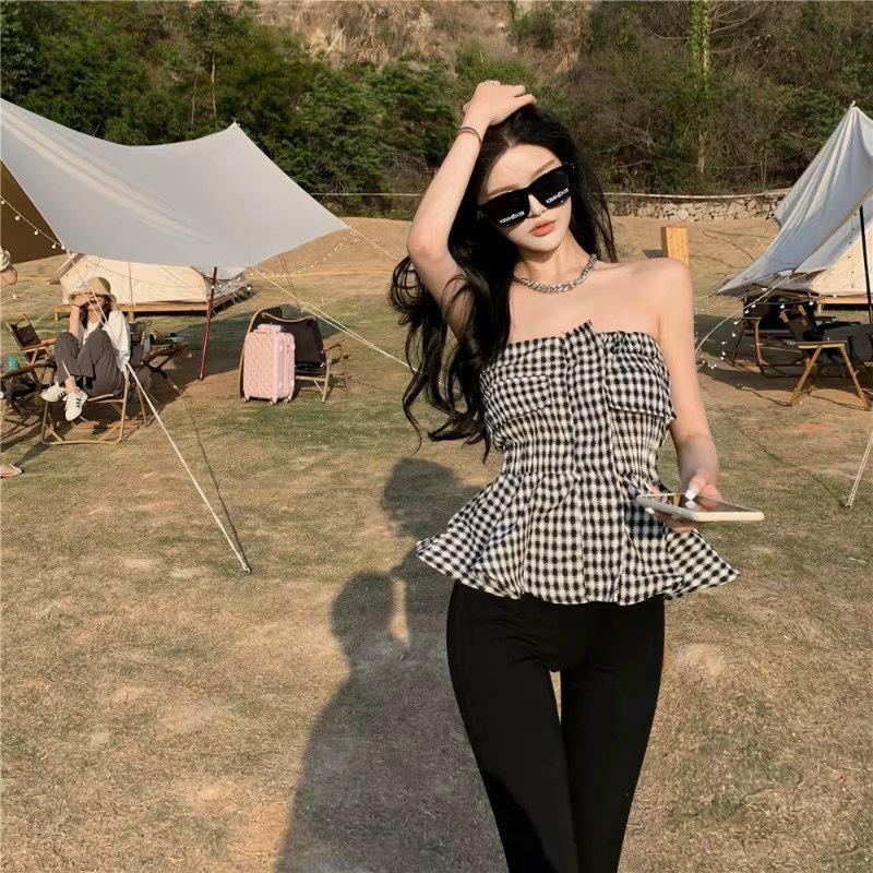 Áo ống nữ dáng peplum xòe vải caro đen trắng 2 túi nắp đơn giản QN