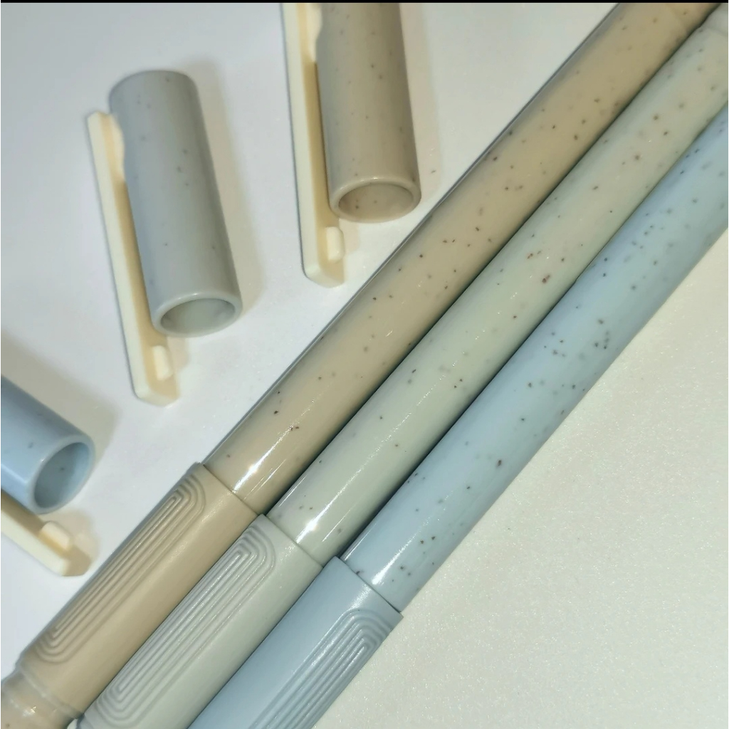Bút gel văn phòng truecolor mực đen ngòi 0.5-0.38mm học sinh mực đều viết êm nét chữ đẹp - 1 chiếc