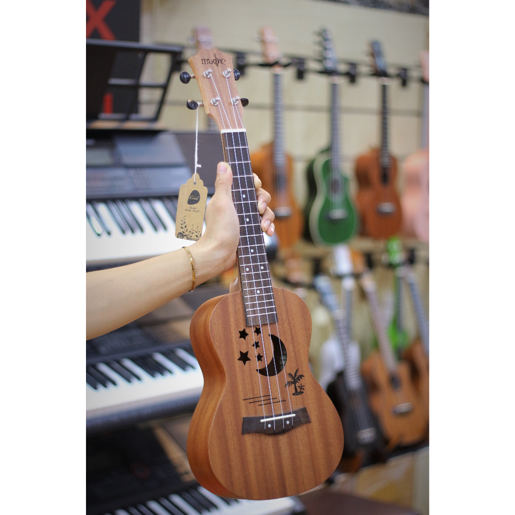 Đàn Ukulele Concert Trăng Sao - Gỗ Mahogany - chính hãng Music - size Concert