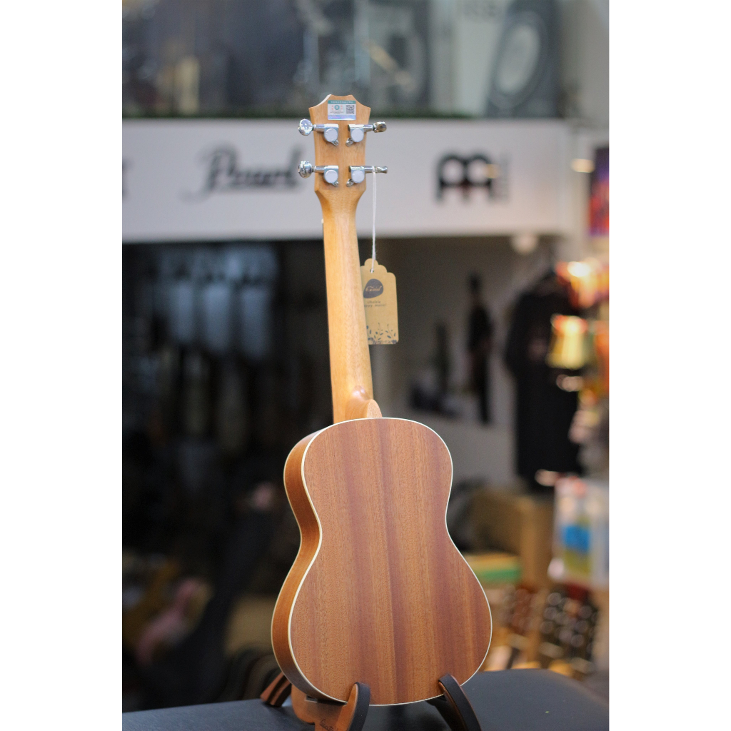 Đàn Ukulele Gỗ Thông - chính hãng Music - size Concert