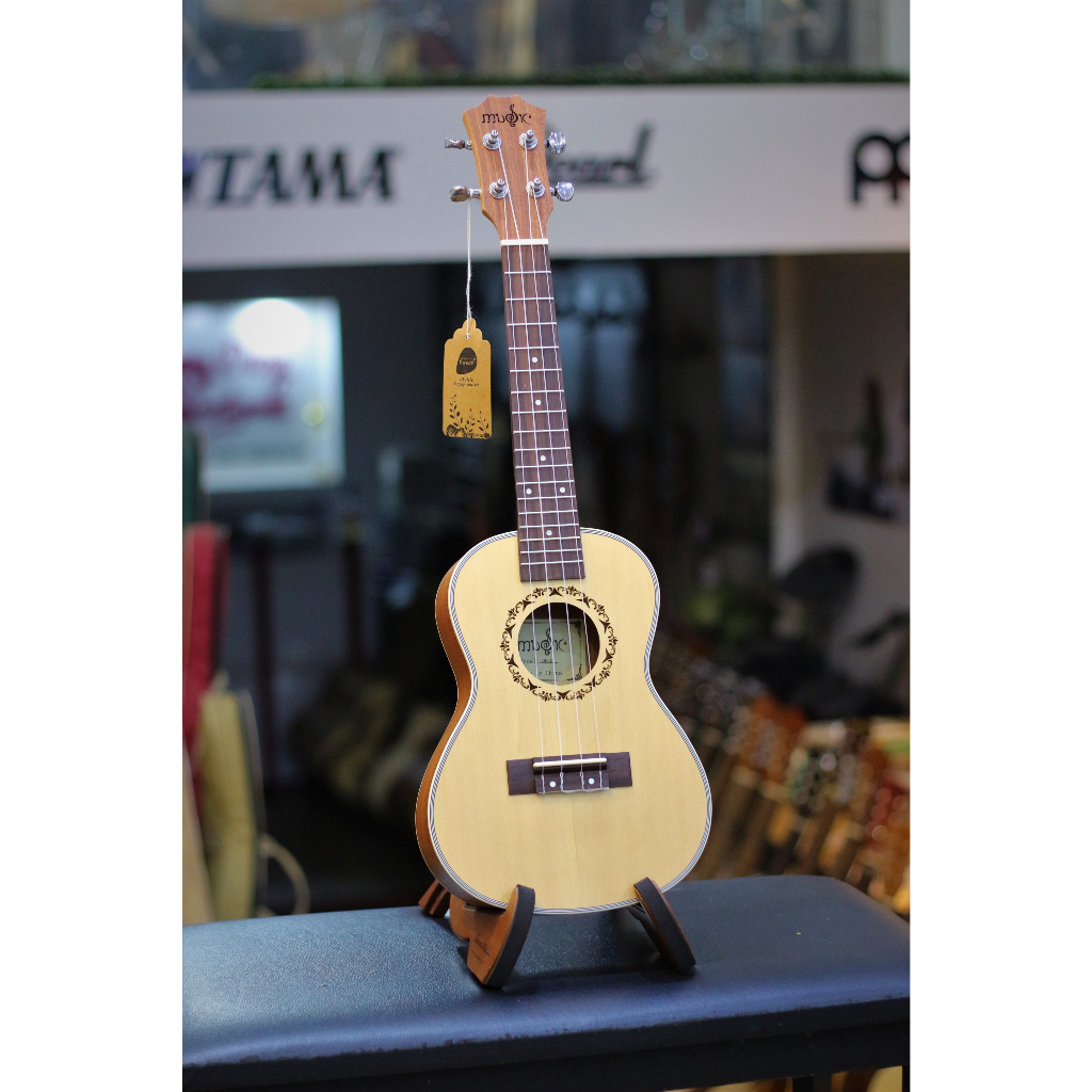 Đàn Ukulele Gỗ Thông - chính hãng Music - size Concert