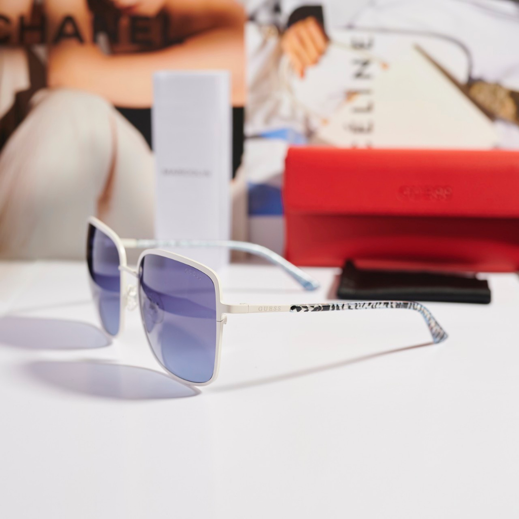 KÍNH GUESS NỮ AUTH SẴN