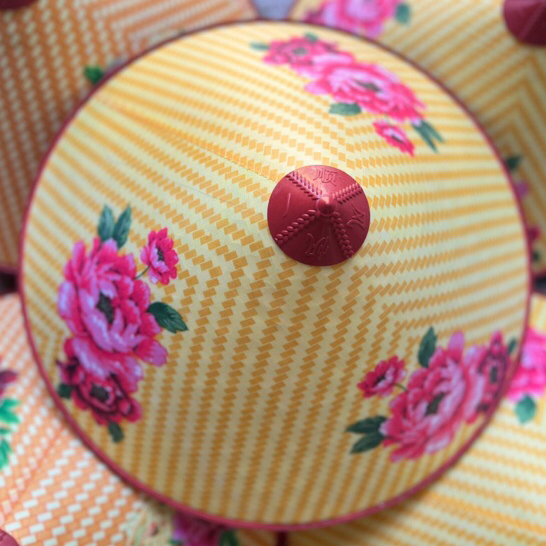 Combo 2 nón _Xưởng SX- Nón lá _Nhựa _trang trí _Chống  Nắng_Thời Trang_Đủ kích thước  -Giá Rẻ