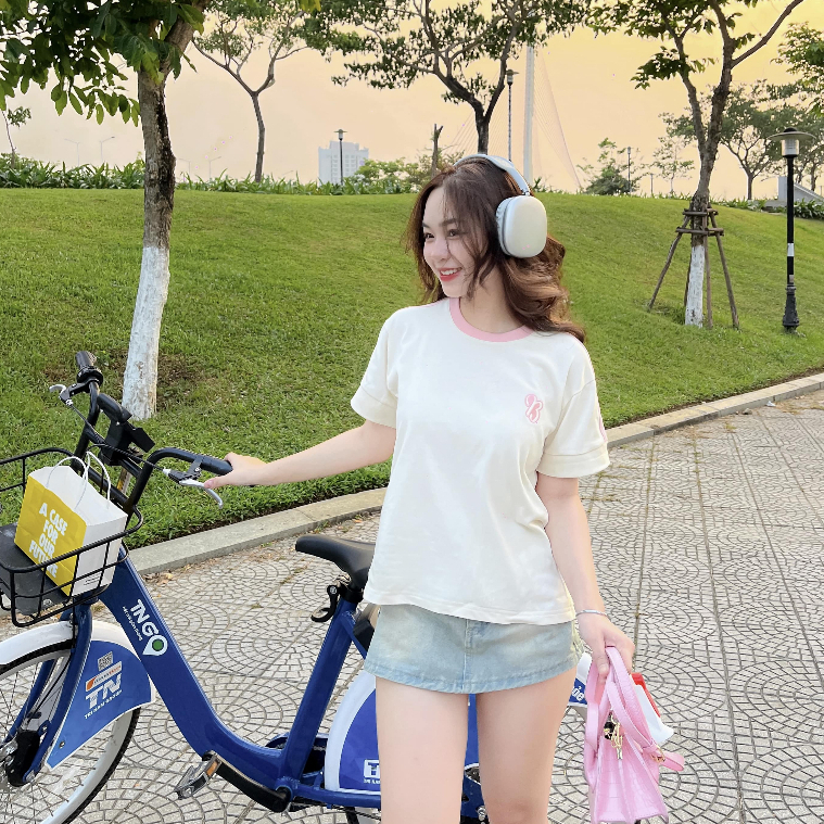 Áo thun Baby Tee Chữ B form fit tôn dáng lên from cực đẹp, áo thun lạnh phong cách thể thao mẫu hot nhất 2023 AP05 | BigBuy360 - bigbuy360.vn