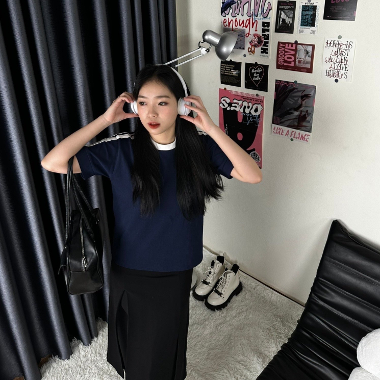 Áo thun Baby Tee Chữ B form fit tôn dáng lên from cực đẹp, áo thun lạnh phong cách thể thao mẫu hot nhất 2023 AP05 | BigBuy360 - bigbuy360.vn