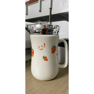 ca sứ nắp gương