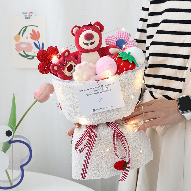 TẶNG TÚI VÀ ĐÈN LED Bó Hoa Gấu Dâu Miniso Lotso, Thỏ Bunny Nhồi Bông Dễ