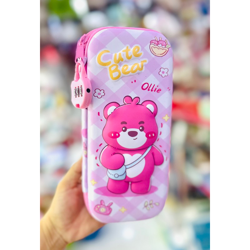 Hộp Bút 3D Dây Kéo Có Ổ Khoá Mẫu Gấu Dâu Lotso/Bé Gái