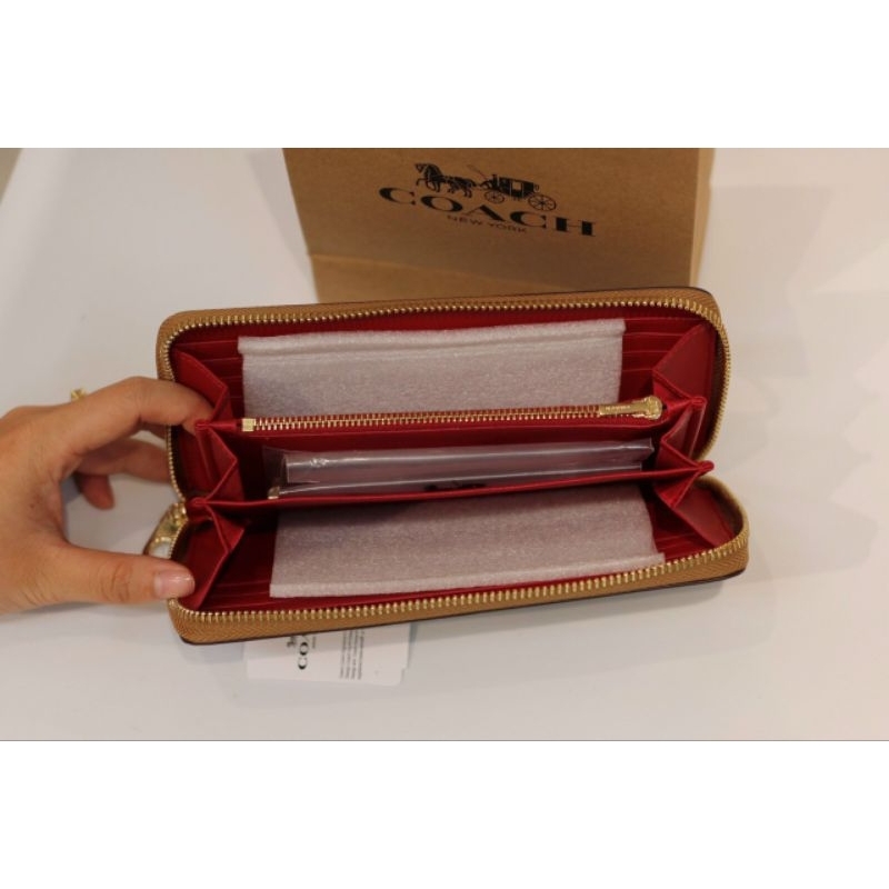 VÍ COACH Long Zip Around Wallet