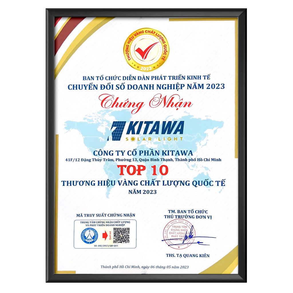 BC1300 Đèn Đường Năng Lượng Mặt Trời Kitawa 300W, Siêu Sáng Và Chống Nước IP67