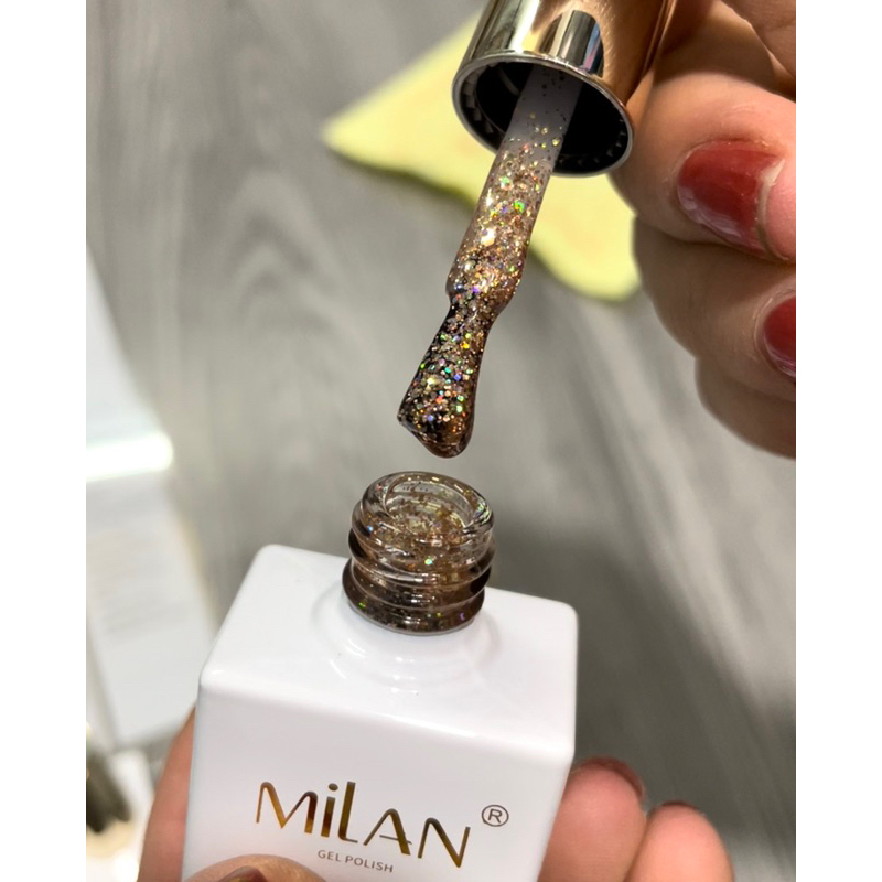 Set 12 chai màu nhũ Milan