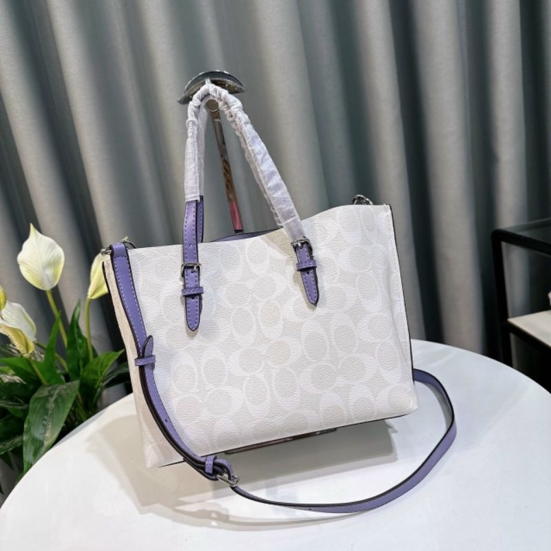 TÚI C0ACH MOLLIE TOTE 25 DA MỊN CỰC SANG