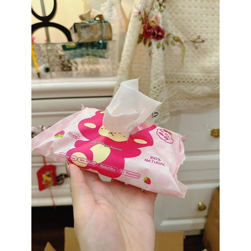Thùng 10 Bịch Khăn Giấy Ướt Gấu Dâu, Khăn Giấy Ướt Siêu Hot