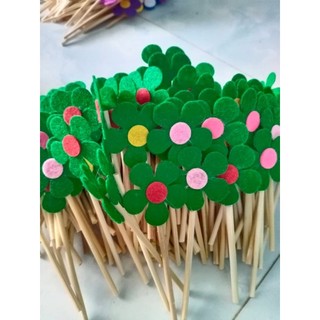 hoa bé ngoan nỉ