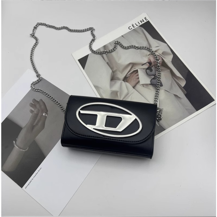 Túi xách nữ đeo thắt lưng kèm dây xích đeo chéo phong cách thể thao Capucha T333