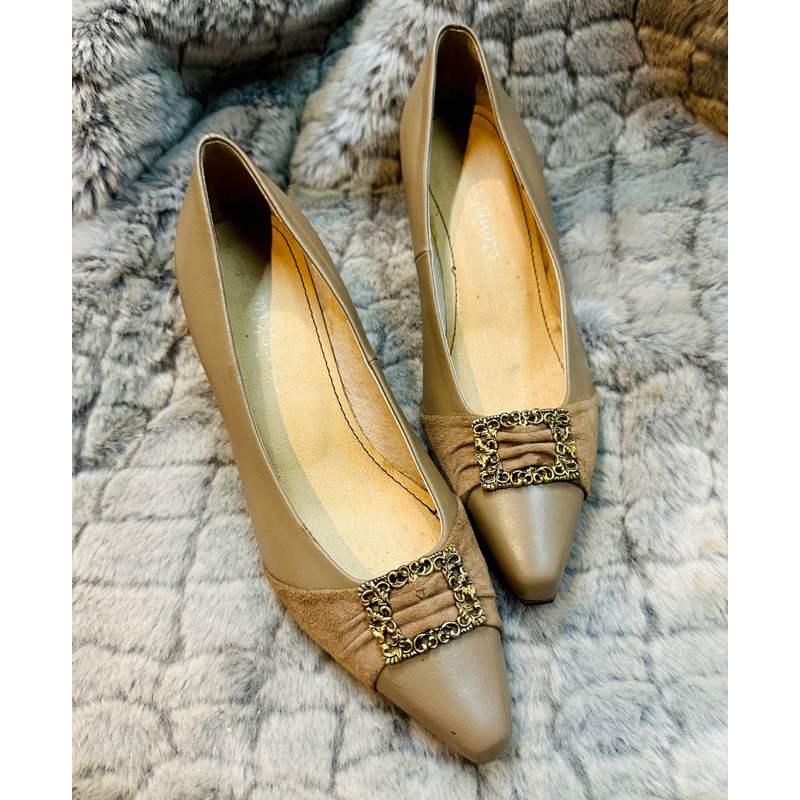 Giày nữ 2hand size 35